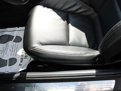 Used 2019 Mercedes-Benz SLC 300 image 33