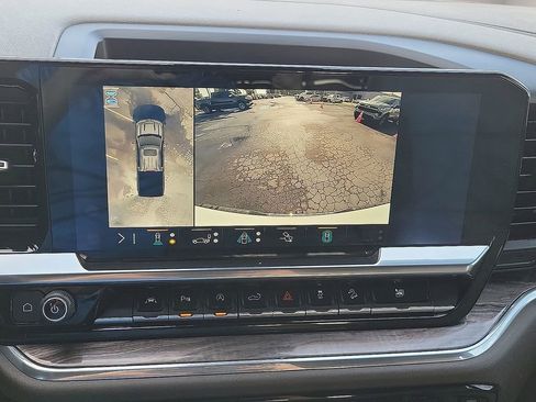 Used 2023 Chevrolet Silverado 1500 LTZ w/ LTZ Premium Package AWD/4WD image 16
