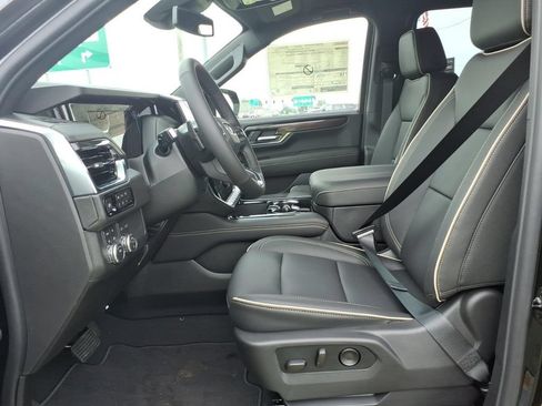 New 2026 GMC Yukon XL Elevation AWD/4WD image 11