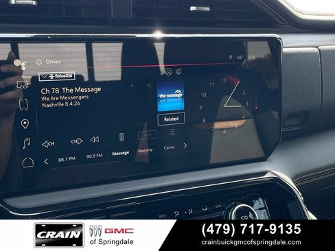 Used 2024 GMC Sierra 1500 AT4 w/ Technology Package AWD/4WD image 15