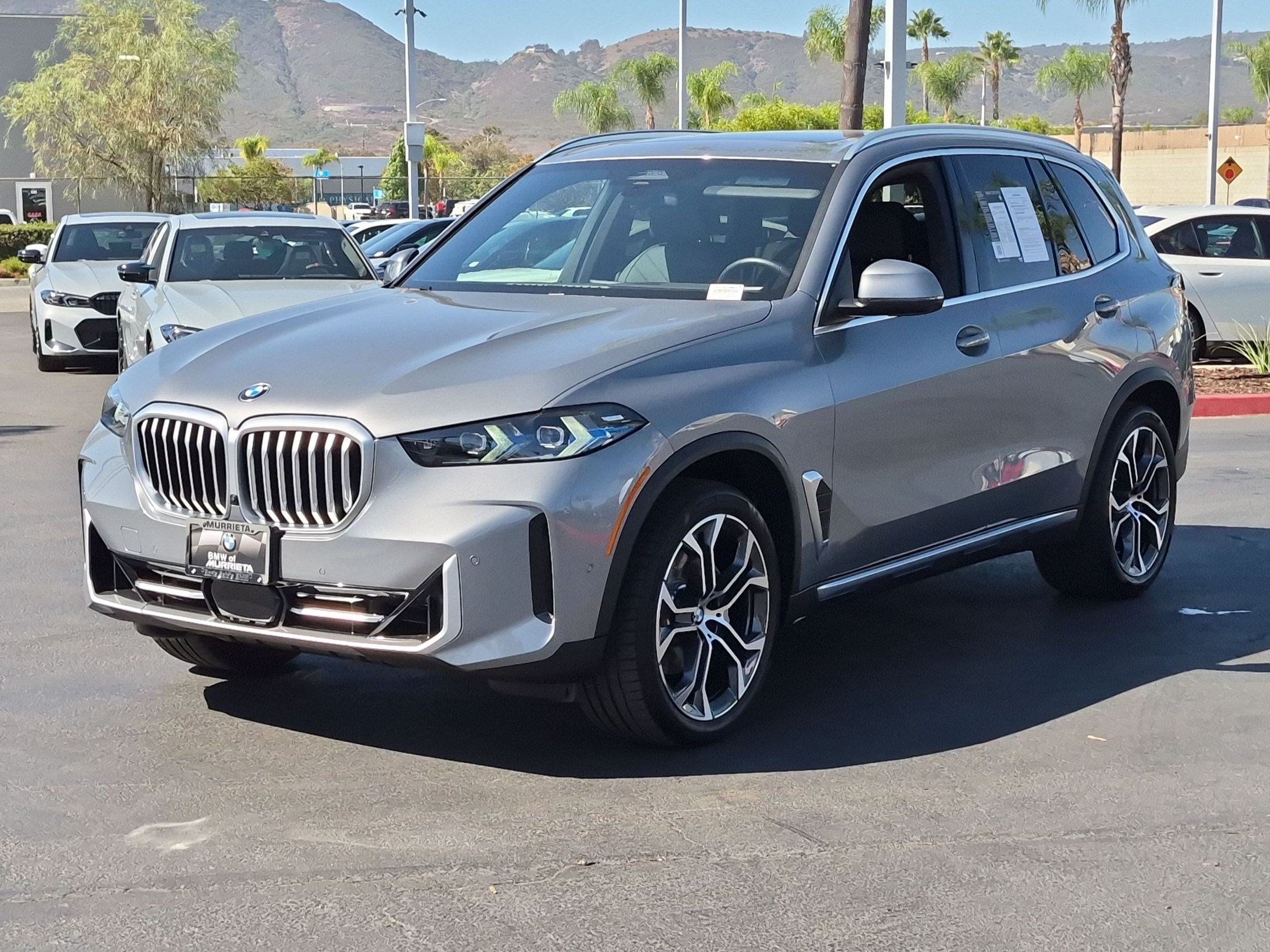 Certified 2026 BMW X5 sDrive40i w/ Climate Comfort Package RWD image 5