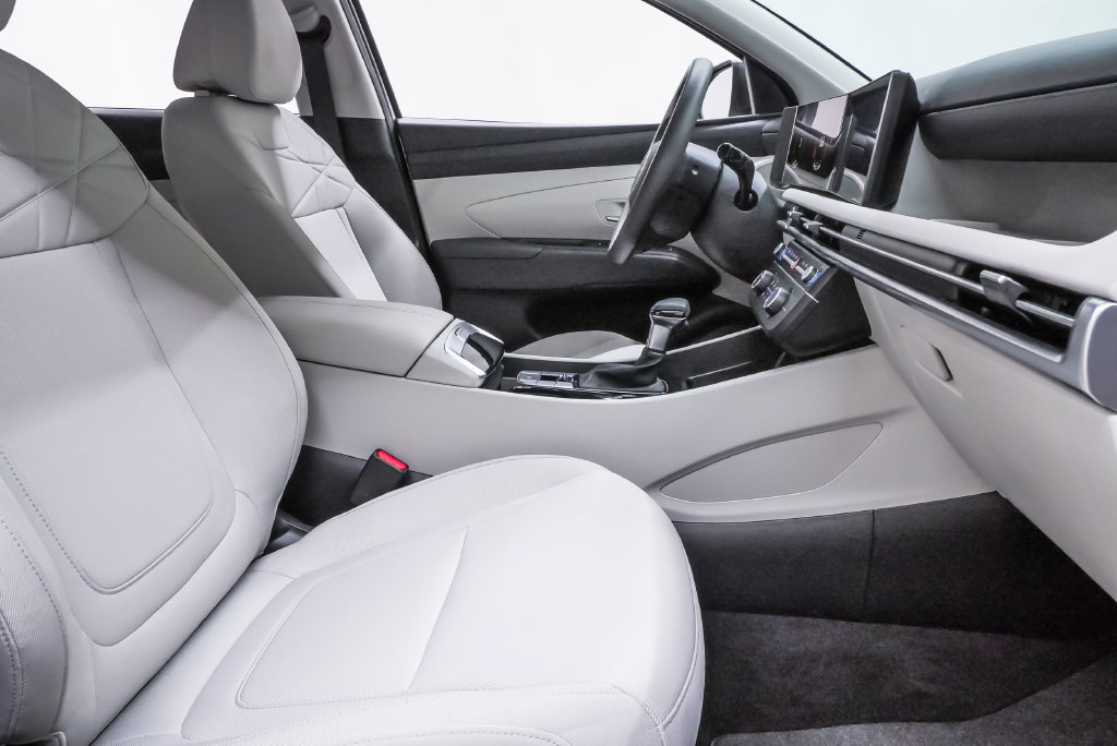 Certified 2026 Hyundai Tucson SE FWD image 13
