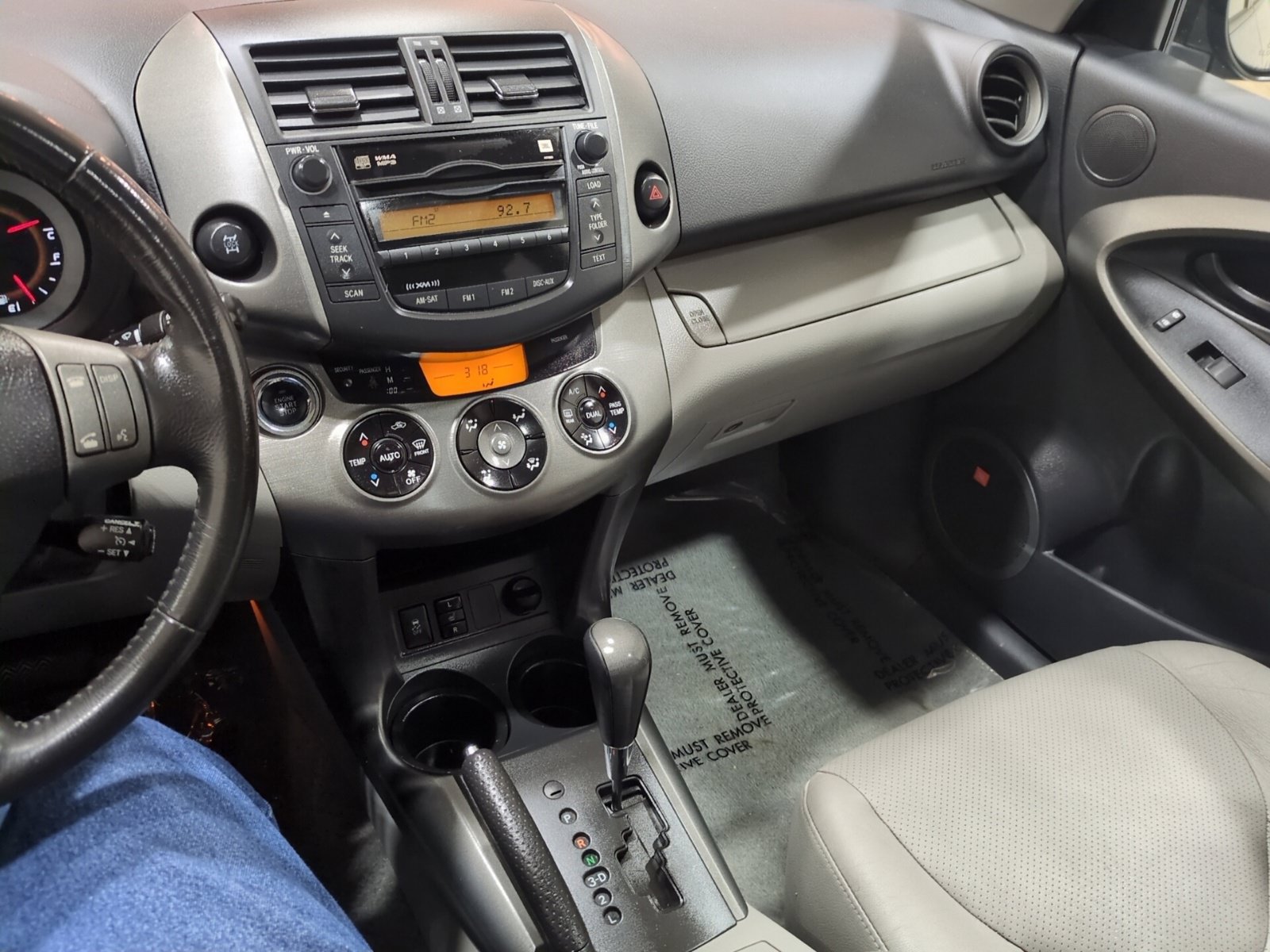 Used 2011 Toyota RAV4 Limited w/ Limited Extra Value Pkg AWD/4WD image 25
