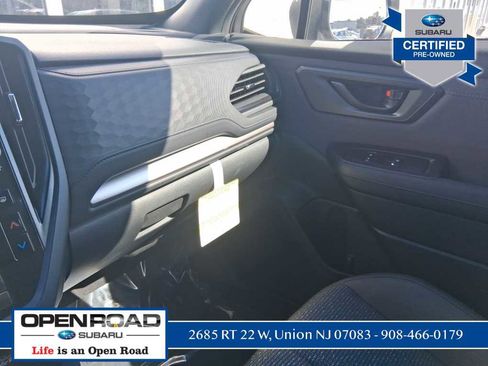 Certified 2025 Subaru Forester Premium image 19