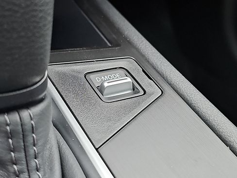 New 2026 Nissan Kicks SV w/ SV Premium Package image 16