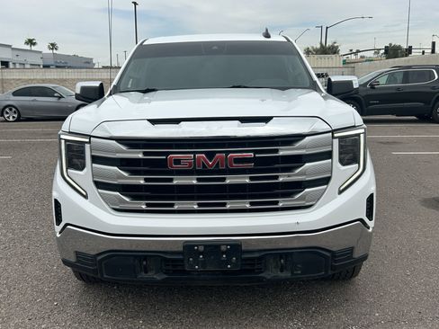 Used 2023 GMC Sierra 1500 SLE w/ X31 Off-Road Package AWD/4WD image 8