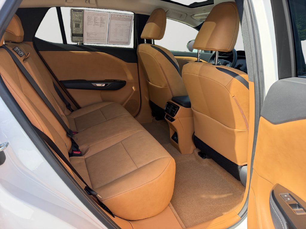 Used 2024 Lexus RZ 300e Premium FWD image 9