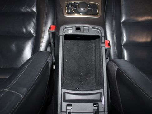 Used 2019 Jeep Grand Cherokee Limited AWD/4WD image 31