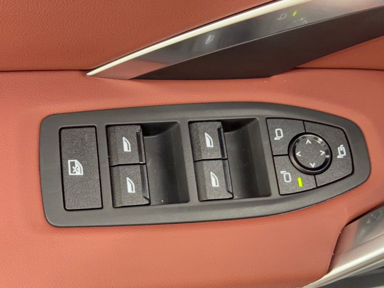 Certified 2026 BMW X1 xDrive28i AWD/4WD image 15
