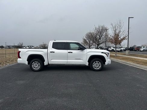 Used 2025 Toyota Tundra SR5 image 4