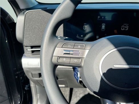 New 2026 Hyundai Kona SE image 28
