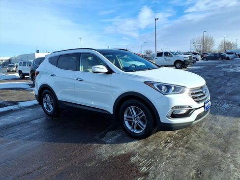 Used 2017 Hyundai Santa Fe Sport w/ 2.4L Tech Package 04 image 2
