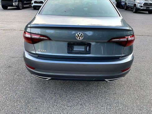 Used 2019 Volkswagen Jetta R-Line FWD image 10