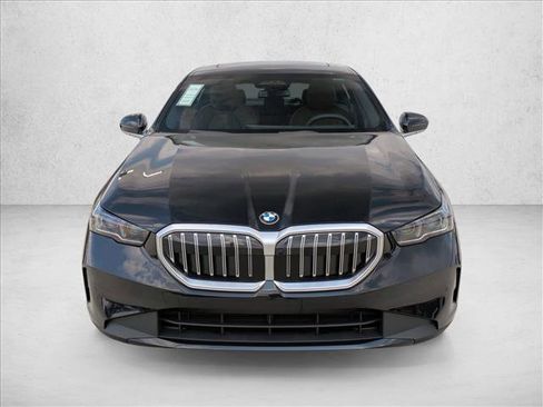 Certified 2026 BMW 530i xDrive image 6