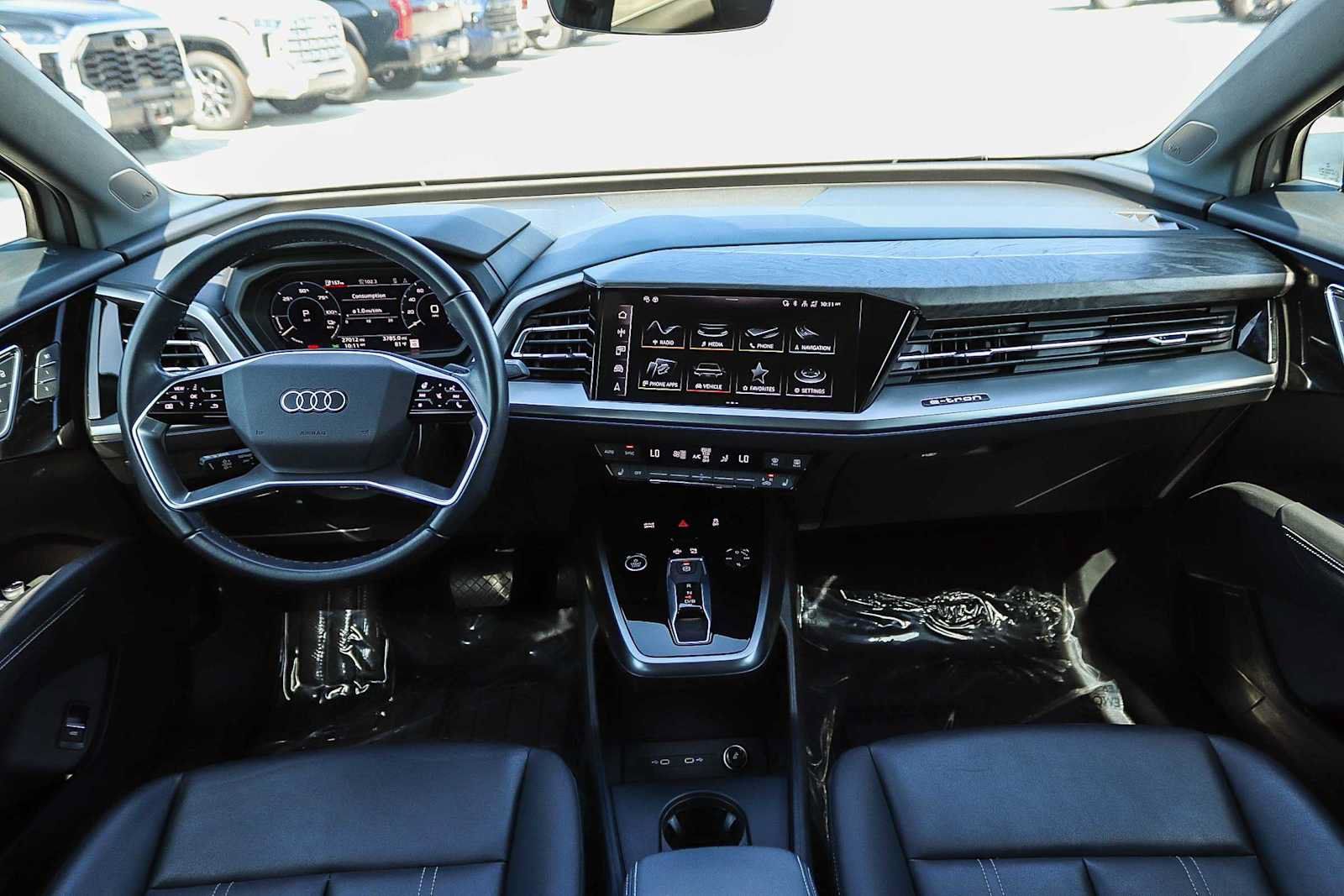 Used 2023 Audi Q4 e-tron Premium Plus w/ Premium Plus RWD image 16