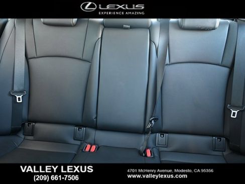 Used 2025 Lexus ES 350 w/ Premium Package image 12