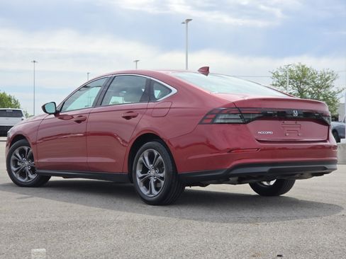 Used 2023 Honda Accord EX image 15