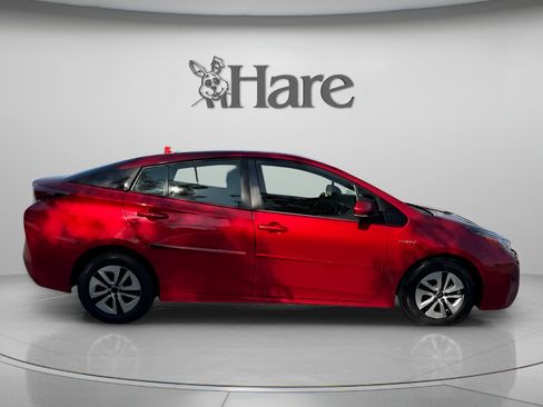 Used 2016 Toyota Prius Four FWD image 6