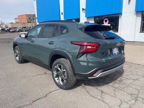 New 2026 Chevrolet Trax LT w/ LT Convenience Package image 7