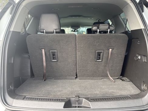 Used 2019 GMC Acadia SLT image 16