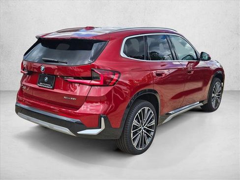 Certified 2026 BMW X1 xDrive28i w/ Technology Package AWD/4WD image 4