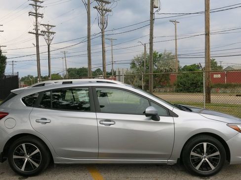 Used 2022 Subaru Impreza 2.0i Premium AWD/4WD image 5