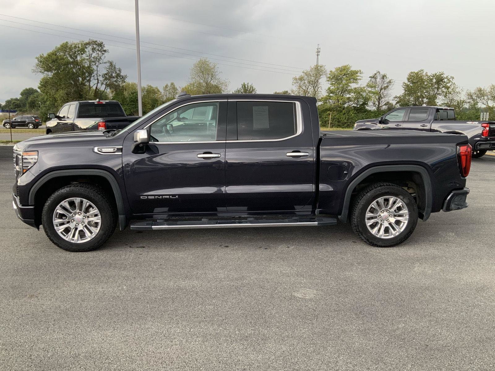 Used 2024 GMC Sierra 1500 Denali AWD/4WD image 8