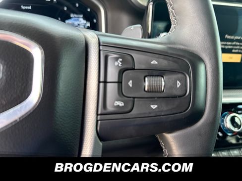 Used 2023 GMC Sierra 1500 Denali w/ Denali Reserve Package AWD/4WD image 8