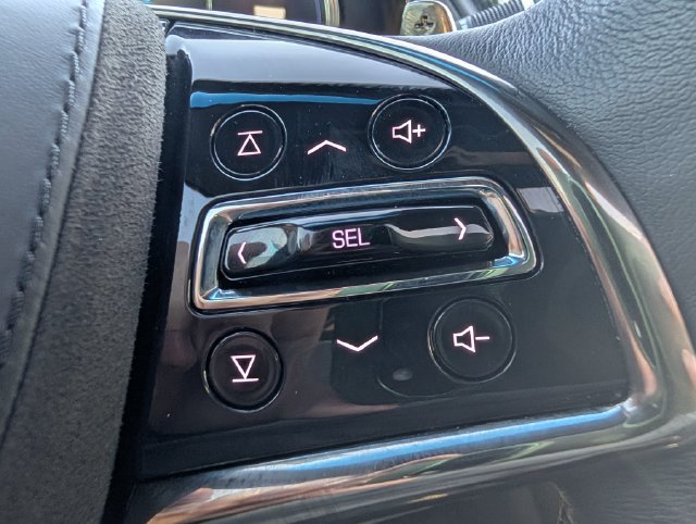 Used 2019 Cadillac CTS V w/ Luxury Package RWD image 23