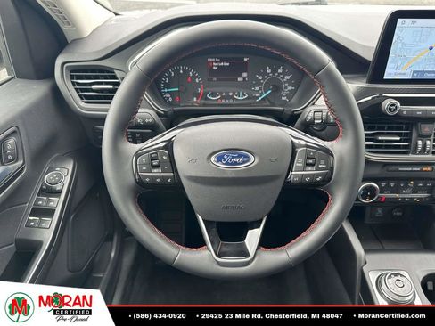 Used 2022 Ford Escape SEL w/ SEL Stealth AWD Package image 15