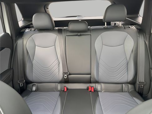 New 2026 Volkswagen Tiguan SE R-Line AWD/4WD image 21