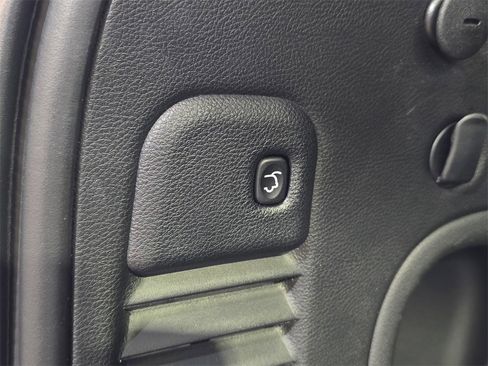 Used 2021 Jeep Grand Cherokee Limited w/ Quick Order Package 28K 80th image 16