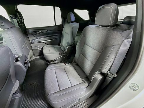 New 2026 Chevrolet Traverse LT w/ LPO, Floor Liner Package AWD/4WD image 17