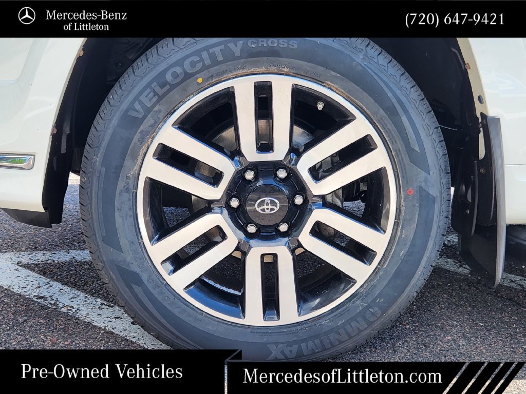 Used 2018 Toyota 4Runner Limited AWD/4WD image 10