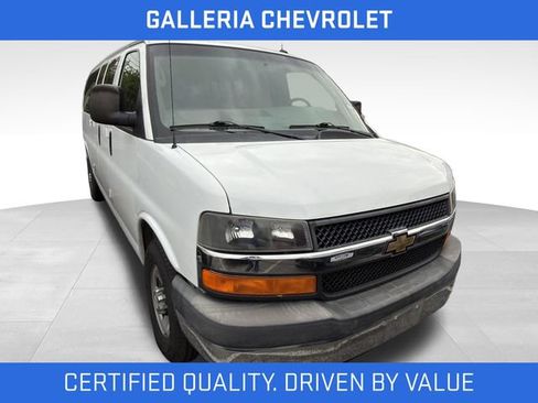 Used 2013 Chevrolet Express 3500 LT w/ LT Preferred Equipment Group RWD image 2