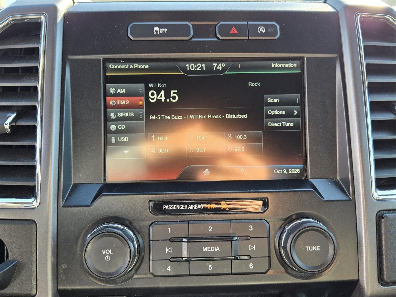 Used 2015 Ford F150 XLT w/ Equipment Group 302A Luxury RWD image 16