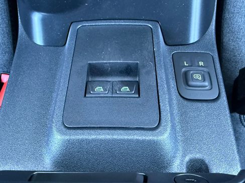 New 2026 Ford Bronco 2-Door AWD/4WD image 35