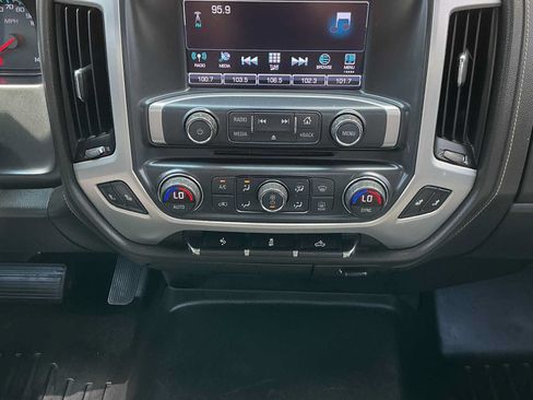 Used 2017 GMC Sierra 2500 SLT AWD/4WD image 22