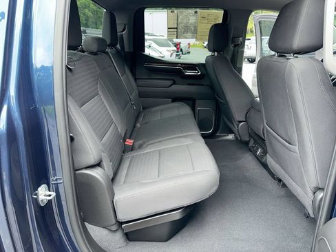 Used 2022 Chevrolet Silverado 1500 LT RWD image 29