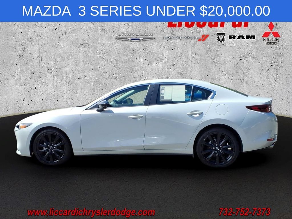 Used 2024 MAZDA MAZDA3 s FWD image 4