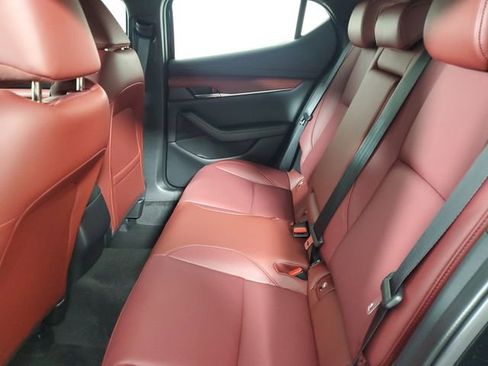 New 2026 MAZDA MAZDA3 Hatchback w/Premium Plus Pkg image 12