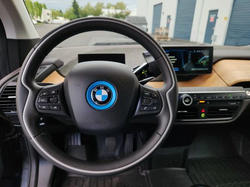 Used 2014 BMW i3 w/ Range Extender RWD image 8
