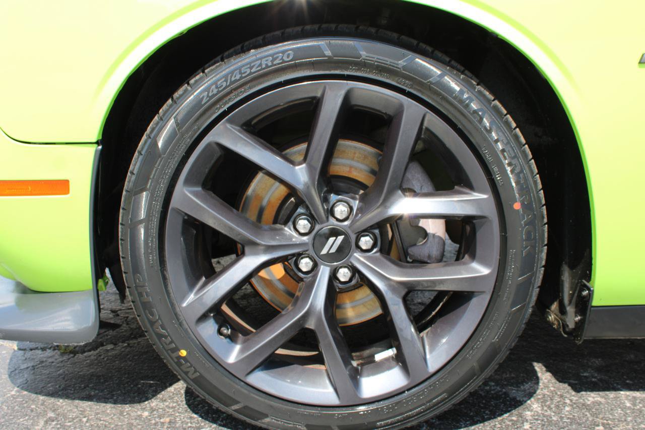 Used 2019 Dodge Challenger R/T w/ Blacktop Package RWD image 45