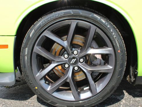 Used 2019 Dodge Challenger R/T w/ Blacktop Package RWD image 45