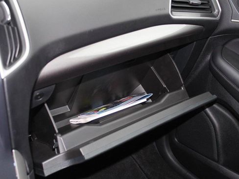 Used 2024 Ford Edge SEL image 44