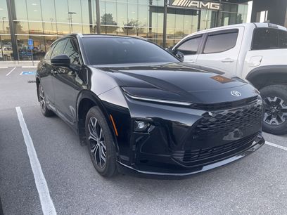 Used 2025 Toyota Crown Signia