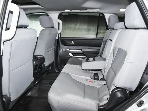 Used 2024 Toyota Sequoia Platinum image 58