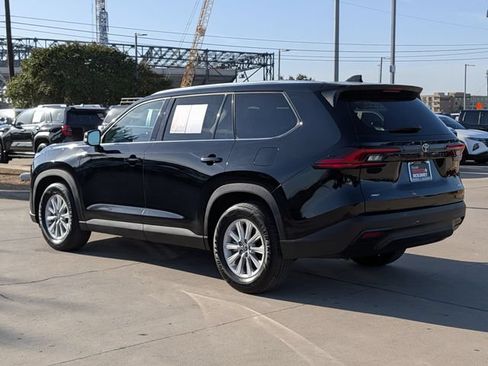 Used 2025 Toyota Grand Highlander AWD image 9