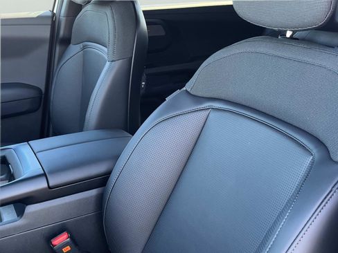 New 2027 Kia Telluride LX FWD image 24