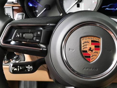 New 2026 Porsche Macan S AWD/4WD image 11